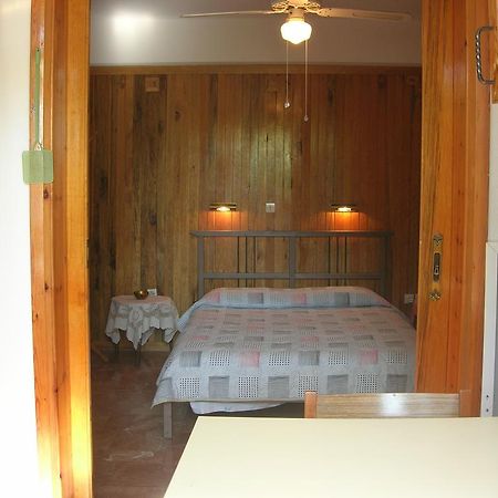 Apartment Next To The Sea In Poseidonia Posidhonía 外观 照片