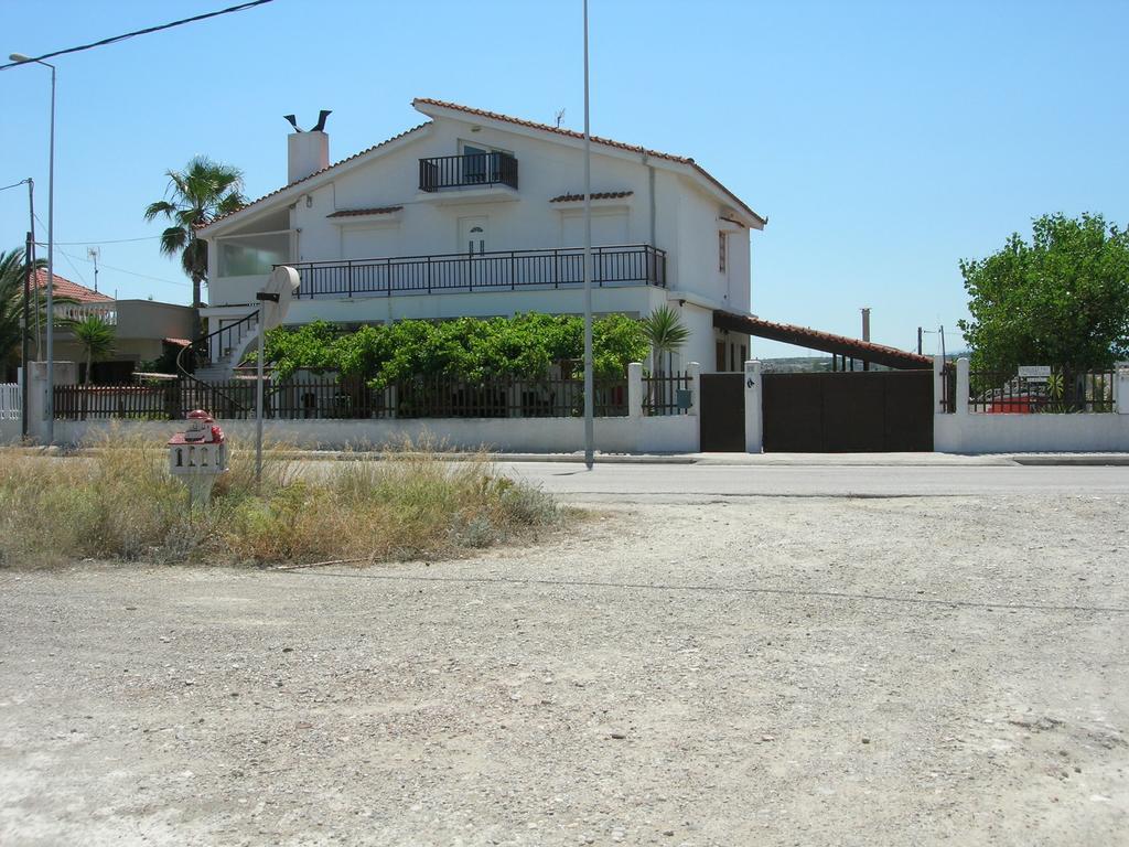 Apartment Next To The Sea In Poseidonia Posidhonía 外观 照片